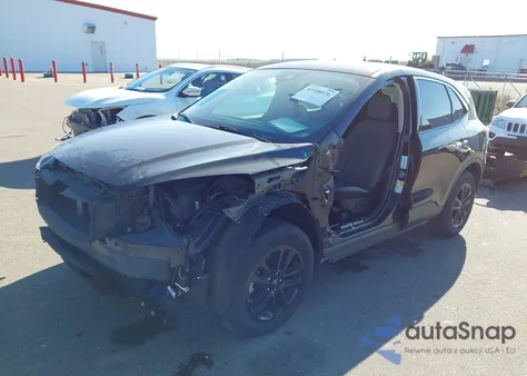 2020 Ford Escape Se z USA, uszkodzony, nr VIN 1FMCU9G61LUC63882